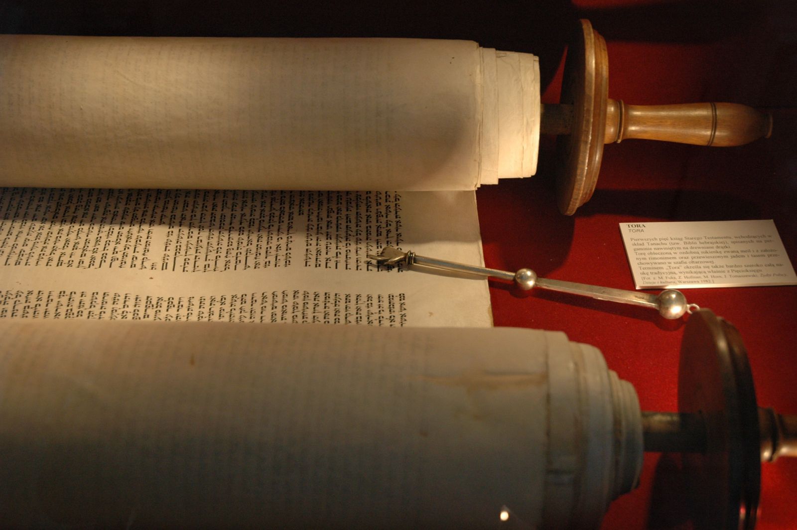 Torah and Yad.